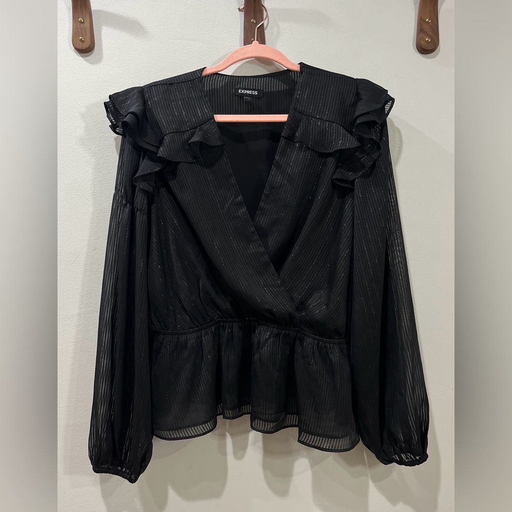 NWOT Express Black Wrap Front Ruffle Shoulder Sheer Overlay Peplum Size L